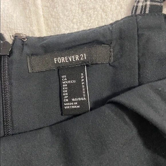 Forever 21 Vintage Plaid Bodycon Dress - Picture 6 of 6